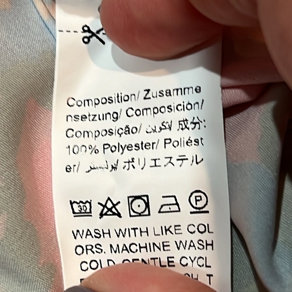 NEW Women’s Button Down Blouse 3XL - Picture 7 of 7